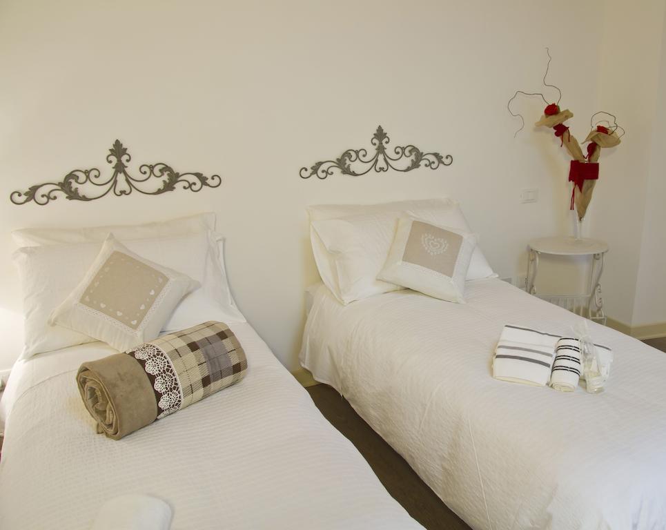 Corsomatteotti62 Bed & Breakfast Brescia Phòng bức ảnh